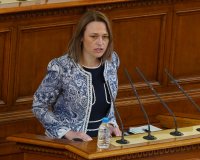 Ива Митева: Убедена съм, че ще работим достойно за авторитета на този парламент