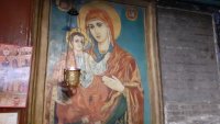 Почитат чудотворната икона на Богородица "Златна ябълка"