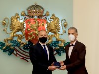 снимка 7 Президентът Радев: Коронавирусът разкри болезнено недостатъците на системата