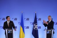 НАТО декларира категорична подкрепа за Украйна