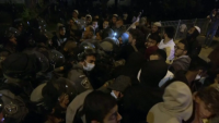 Сблъсъци в Йерусалим: Над 100 души са ранени, повече от 40 са арестувани