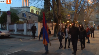 С факелно шествие варненци отбелязаха годишнината от арменския геноцид