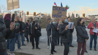 Протест пред руското посолство в София в защита на Навални