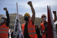 Масова стачка блокира транспорта в Гърция