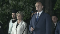 Президентът Радев се поклони пред подвига на героите от Априлското въстание в Бяла Черква