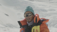 Незрящ китаец изкачи Еверест