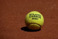 Задържаха руска тенисистка за уговорен мач на Ролан Гарос 2020