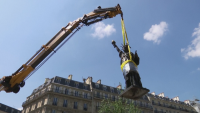 Подарък: Франция изпрати на САЩ умалено копие на Статуята на свободата