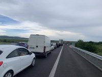 Километрично задръстване заради катастрофа на магистрала "Тракия"