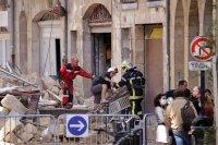 Трима ранени при срутването на две сгради в Бордо