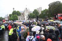 Протестиращи срещу мерките отново се събраха в Лондон