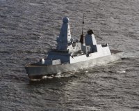 Руски кораб откри предупредителен огън срещу британски разрушител в Черно море