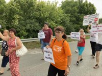 снимка 4 Жители на Брестовица блокираха път заради лошото качество на водата