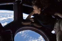 Деца от България ще могат да разговарят с астронавтите от МКС