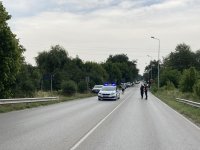 снимка 3 Жители на Брестовица блокираха път заради лошото качество на водата