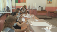 С 5 часа закъснение започна гласуването в една от секциите в Пловдив