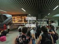 Закъснения на влакове и липса на информация на Централна гара в София