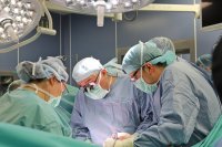 Специалисти от ВМА трансплантираха по спешност черен дроб на 44-годишен мъж