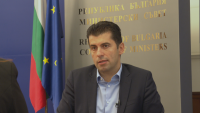 Министър Кирил Петков в разговор с граждани във Фейсбук