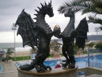 Община Варна с призив да не се пие вода от чешмата с драконите