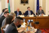 Скандал в първото заседание на комисията за "Росенец"