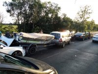 Верижна катастрофа с 5 автомобила и моторна лодка край Бургас