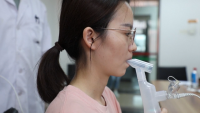 Китайската ваксина за вдишване е ефикасна, показват клиничните изпитания