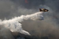 Гърция и Турция продължават борбата с пожарите