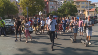 Протест на собствениците на заведения и във Варна - какви са исканията им?