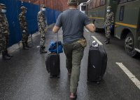 МВнР: Шестима български граждани очакват евакуация от Кабул