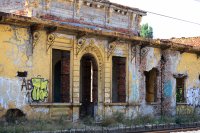 История в разруха: Царската гара в Казичене (Снимки)