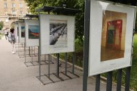 Показват емблематични творби на Кристо и Жан-Клод в Градската градина в София (Снимки)