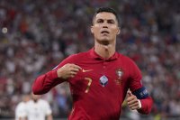 Роналдо пропуска следващия мач на Португалия заради бурното си празнуване
