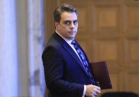 Асен Василев няма да остане финансов министър и ще предаде поста си утре