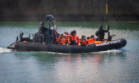 Франция спаси 126 мигранти във водите на Ламанша