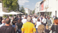 Протест на ресторантьори във Враца срещу ковид мерките