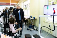 Специализираната болница за рехабилитация на деца получи дарение от „Българската Коледа“