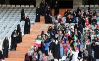 Жените се връщат по стадионите в Иран за първи път от 2 години