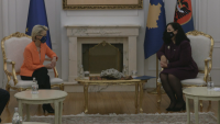 Урсула фон дер Лайен призова за деескалация на напрежението между Сърбия и Косово