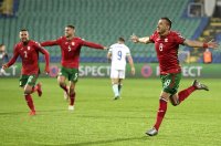 България показа характер и обърна Северна Ирландия на "Васил Левски"