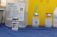 МЗ: България не прилага ваксини с изтекъл срок на годност