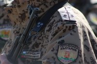 Военнослужещ е пострадал при планирани учебни стрелби на полигон "Сливница"