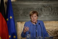 Меркел призова сънародниците си да не са безразсъдни