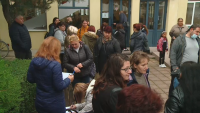Родители в гр. Раковски правят подписка срещу тестването на учениците в клас