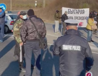 Протест срещу изборния туризъм блокира АМ "Марица" до обяд
