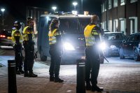 40 арестувани и петима ранени полицаи при бунтовете заради ограниченията в Нидерландия