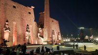 С грандиозна церемония в Египет откриват "Алеята на Сфинксовете"