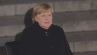 Германската армия изпрати Меркел с парад