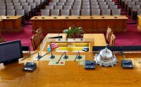 снимка 4 Предстартова подготовка: Парламентът очаква новите депутати (Снимки)