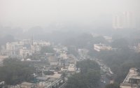 Мръсният въздух отново затвори училищата в Ню Делхи